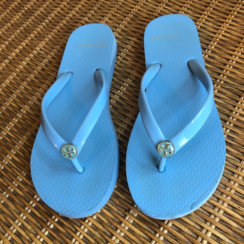 CLEAR OUT SALE! Tory Burch Periwinkle Blue Flip Flops Size 5